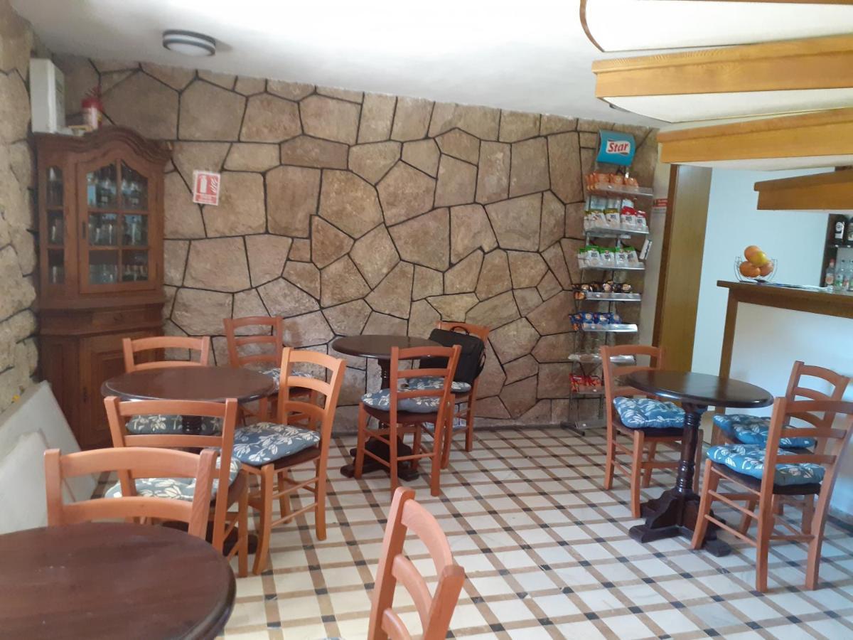 Pensiunea Costesti Costeşti Exterior foto
